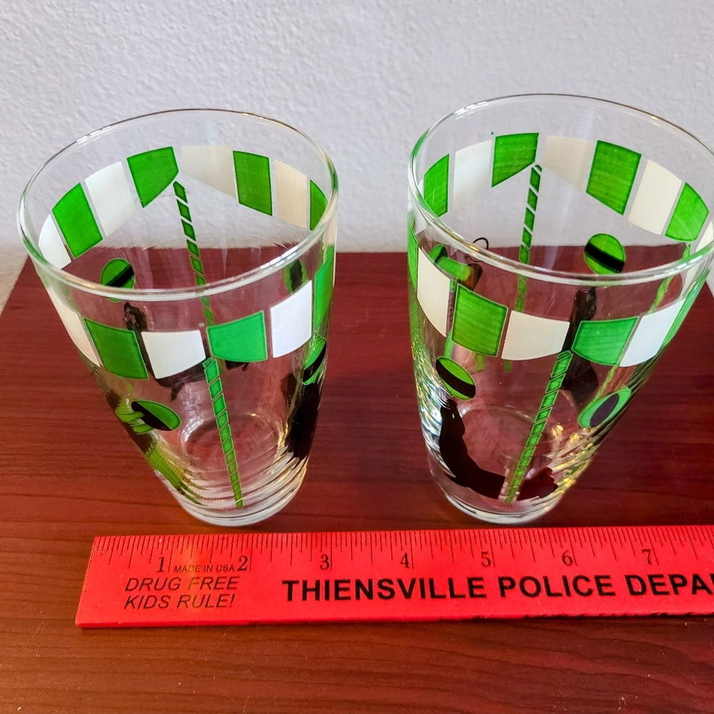Libbey Glassware Vintage 1946 8 Ring Circus Glass Tumblers Green Seals & Trainer - Picture 6 of 8